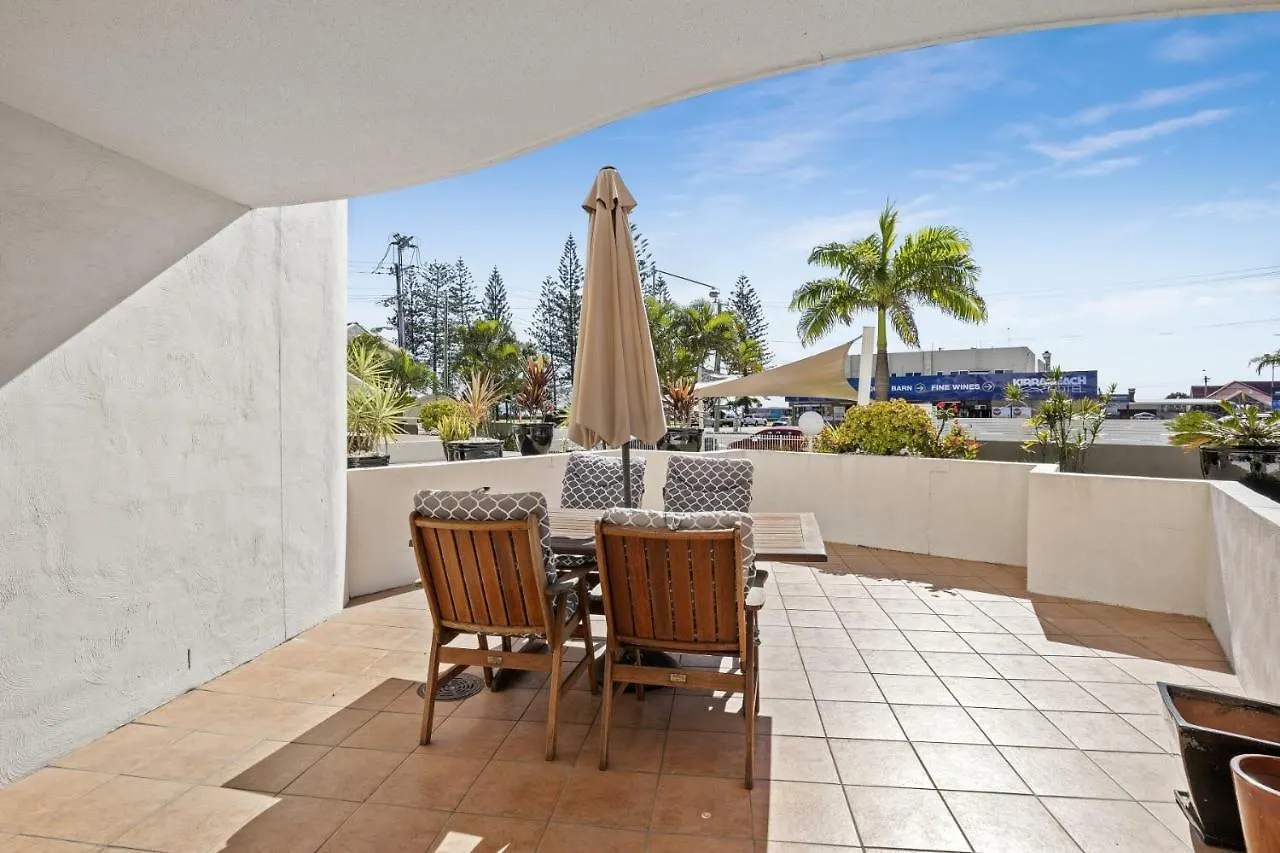 Kirra Palms Holiday Apartments Gold Coast 3*,