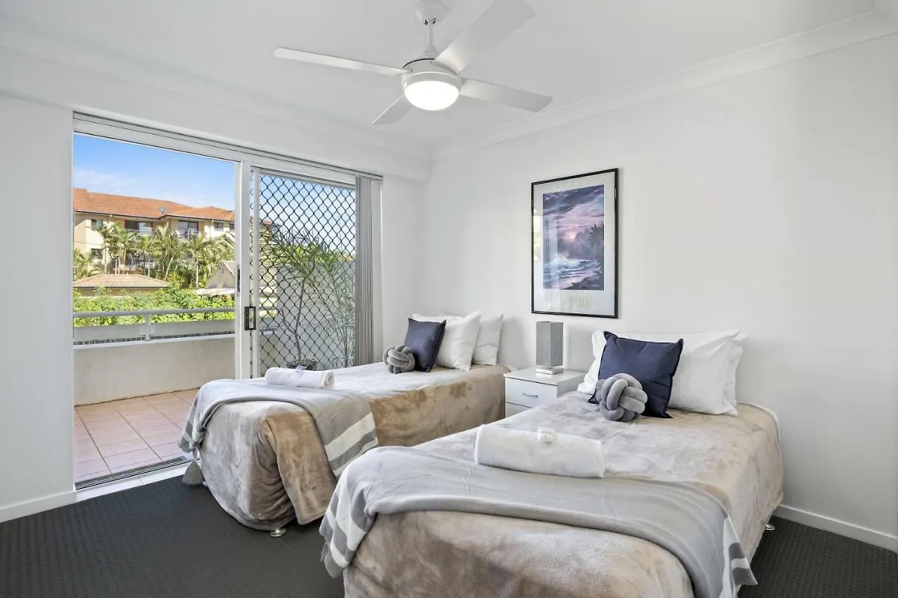 Kirra Palms Holiday Apartments Gold Coast 3*,